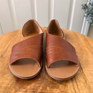 Universal Thread Brown Leather Slide Sandals